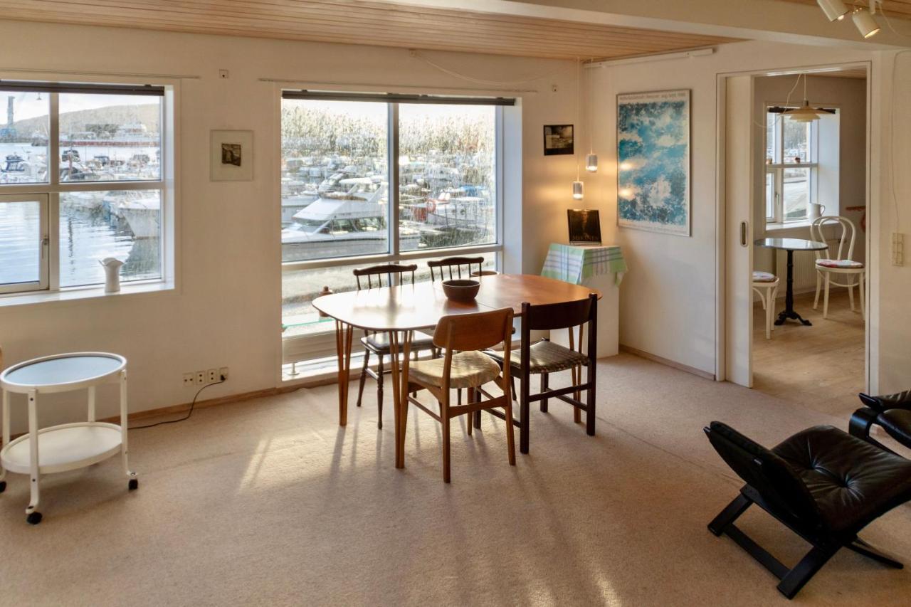 Guesthouse At The Boat Harbour Torshavn Luaran gambar