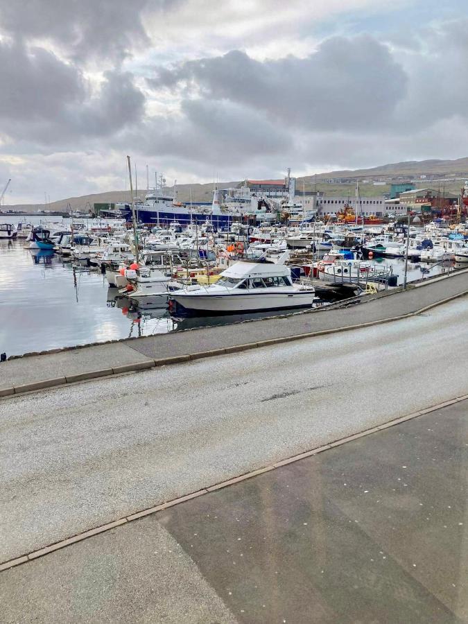 Guesthouse At The Boat Harbour Torshavn Luaran gambar