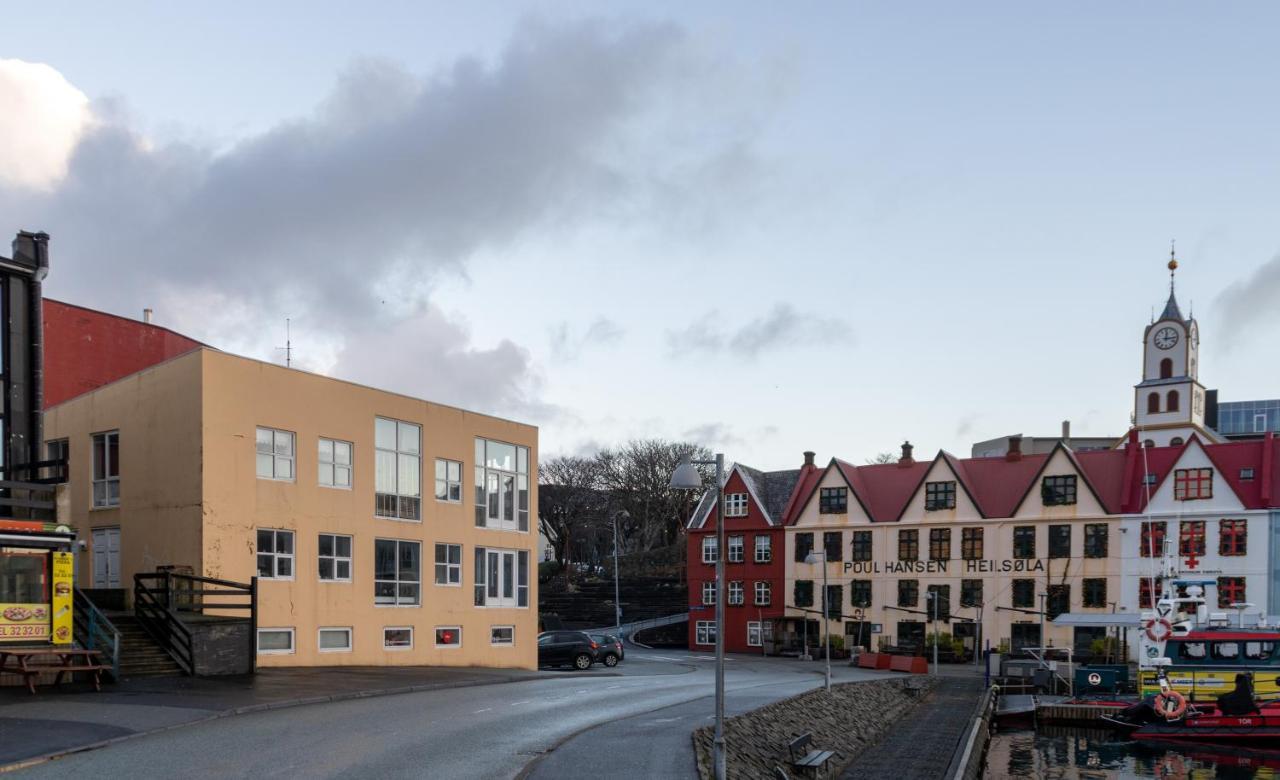 Guesthouse At The Boat Harbour Torshavn Luaran gambar